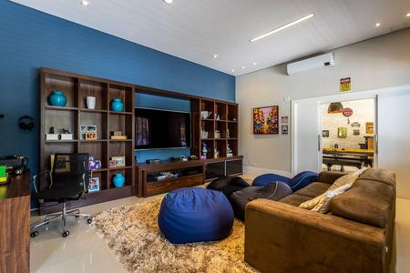 Casa à venda com 1100m², 4 quartos e 5 vagas