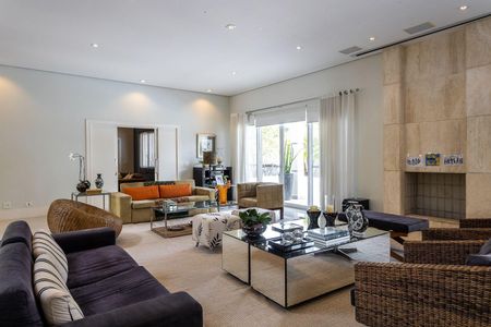 Casa à venda com 1100m², 4 quartos e 5 vagas