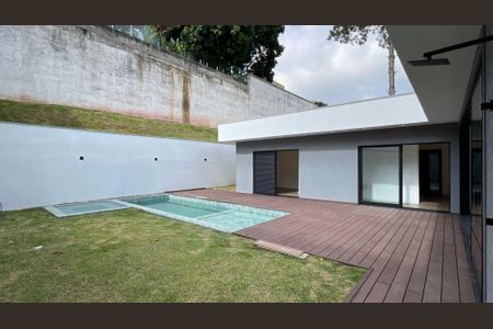 Casa à venda com 580m², 4 quartos e 4 vagas