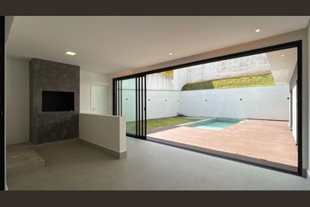 Casa à venda com 580m², 4 quartos e 4 vagas