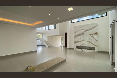 Casa à venda com 580m², 4 quartos e 4 vagas