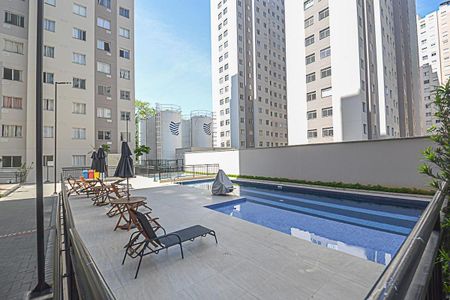Apartamento para alugar com 40m², 2 quartos e sem vagaÁrea comum - Piscina