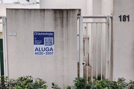 Apartamento para alugar com 30m², 2 quartos e sem vaga Apartamento para alugar com 30m², 2 quartos e sem vagaFachada