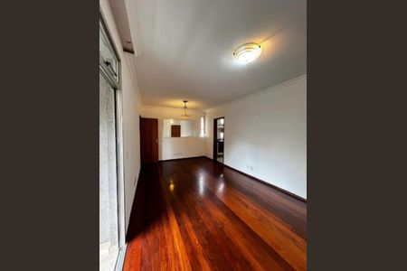 Sala de apartamento para alugar com 3 quartos, 120m² em Serra, Belo Horizonte