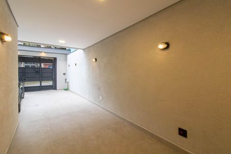 Casa à venda com 170m², 3 quartos e 3 vagas Casa à venda com 170m², 3 quartos e 3 vagasGaragem