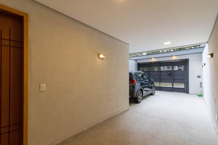 Casa à venda com 170m², 3 quartos e 3 vagas Casa à venda com 170m², 3 quartos e 3 vagasGaragem