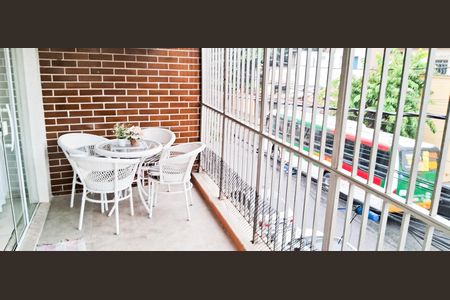 Apartamento à venda com 110m², 2 quartos e 1 vaga