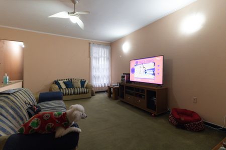 Sala de casa à venda com 4 quartos, 283m² em Bosque da Saúde, São Paulo