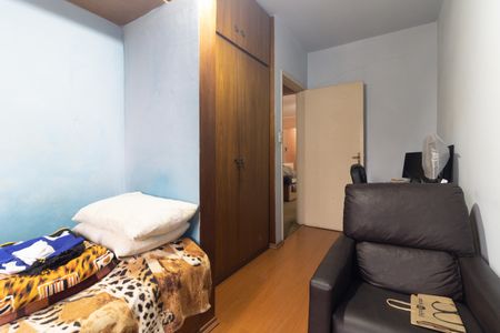 Casa à venda com 283m², 4 quartos e 4 vagasQuarto 2