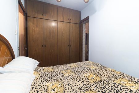 Casa à venda com 283m², 4 quartos e 4 vagasSuíte 1