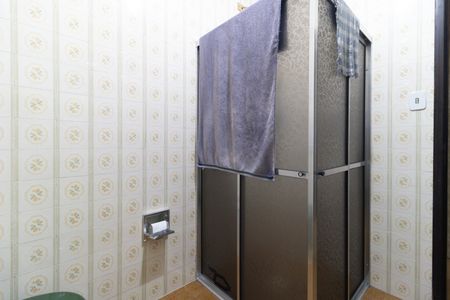 Casa à venda com 283m², 4 quartos e 4 vagasBanheiro Social 
