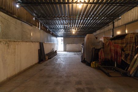 Casa à venda com 283m², 4 quartos e 4 vagasSalão