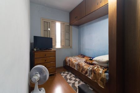 Casa à venda com 283m², 4 quartos e 4 vagasQuarto 2