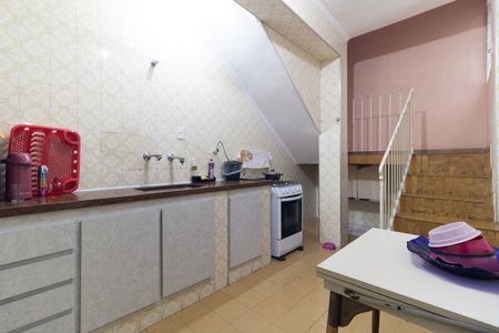 Casa à venda com 283m², 4 quartos e 4 vagasCozinha 