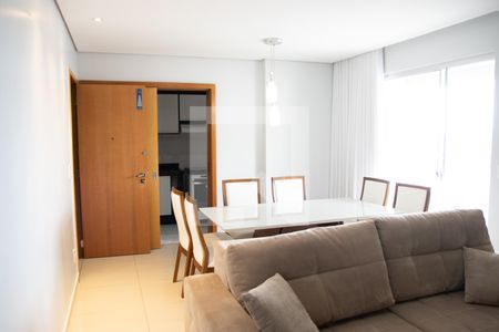 Apartamento para alugar com 76m², 2 quartos e 2 vagas Apartamento para alugar com 76m², 2 quartos e 2 vagasSala
