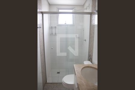 Apartamento para alugar com 76m², 2 quartos e 2 vagas Apartamento para alugar com 76m², 2 quartos e 2 vagasBanheiro