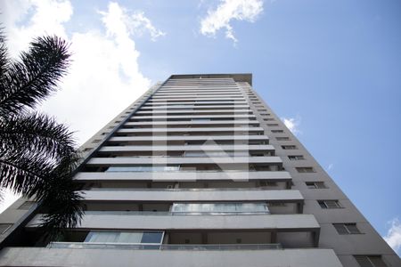 Apartamento para alugar com 76m², 2 quartos e 2 vagas Apartamento para alugar com 76m², 2 quartos e 2 vagasFachada