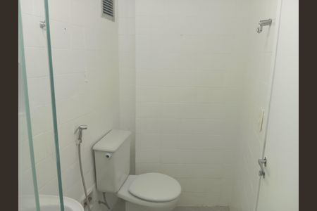 Banheiro  de apartamento para alugar com 1 quarto, 35m² em Barra da Tijuca, Rio de Janeiro