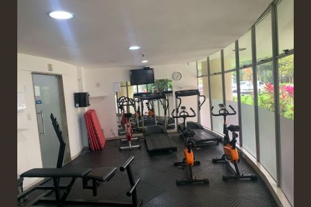 Apartamento para alugar com 35m², 1 quarto e 1 vaga Apartamento para alugar com 35m², 1 quarto e 1 vagaAcademia