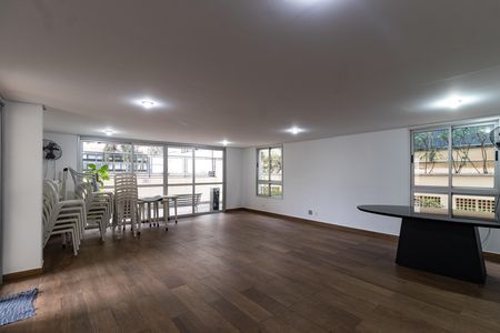 Apartamento para alugar com 75m², 2 quartos e 2 vagas Apartamento para alugar com 75m², 2 quartos e 2 vagasSalão de Festas