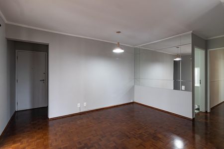 Sala de apartamento para alugar com 2 quartos, 75m² em Vila Romana, São Paulo
