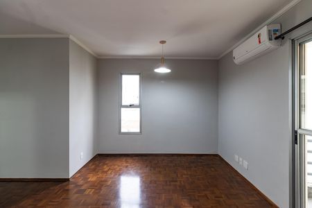 Sala de apartamento para alugar com 2 quartos, 75m² em Vila Romana, São Paulo