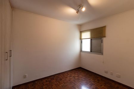 Apartamento para alugar com 75m², 2 quartos e 2 vagas Apartamento para alugar com 75m², 2 quartos e 2 vagasQuarto