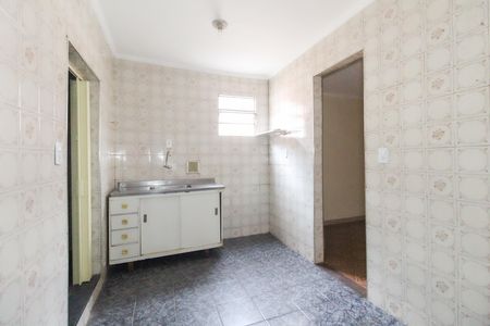 Casa para alugar com 55m², 1 quarto e sem vaga Casa para alugar com 55m², 1 quarto e sem vagaCozinha