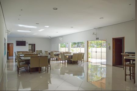 Casa de condomínio à venda com 120m², 3 quartos e 2 vagas Casa de condomínio à venda com 120m², 3 quartos e 2 vagasÁrea comum - Salão de festas