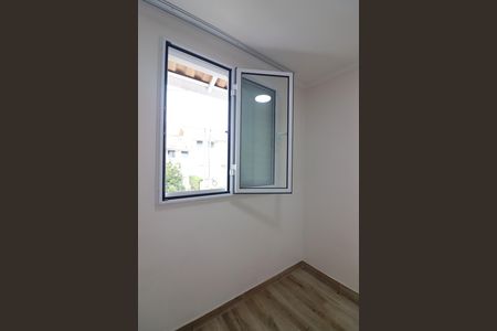 Casa de condomínio à venda com 120m², 3 quartos e 2 vagasQuarto 2