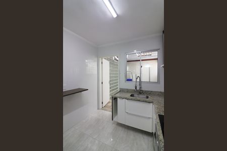 Casa de condomínio à venda com 120m², 3 quartos e 2 vagasCozinha 
