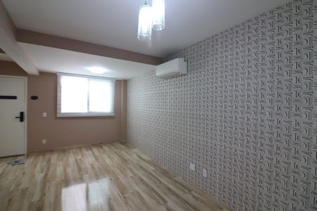 Casa de condomínio à venda com 120m², 3 quartos e 2 vagasSala 