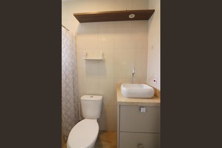 Casa de condomínio à venda com 120m², 3 quartos e 2 vagasBanheiro Social