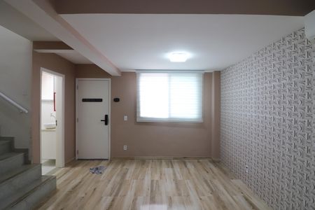 Sala  de casa de condomínio à venda com 3 quartos, 120m² em Jardim Borborema, São Bernardo do Campo