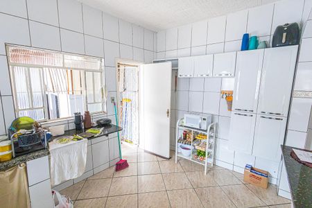 Casa para alugar com 200m², 4 quartos e 3 vagas Casa para alugar com 200m², 4 quartos e 3 vagasCozinha