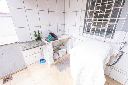 Casa para alugar com 200m², 4 quartos e 3 vagas Casa para alugar com 200m², 4 quartos e 3 vagasArea de serviço