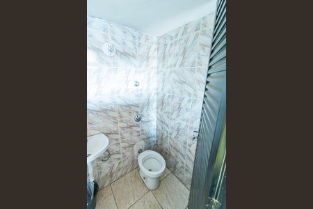 Casa para alugar com 200m², 4 quartos e 3 vagas Casa para alugar com 200m², 4 quartos e 3 vagasLavabo 2