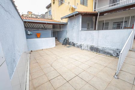 Casa para alugar com 200m², 4 quartos e 3 vagas Casa para alugar com 200m², 4 quartos e 3 vagasArea externa