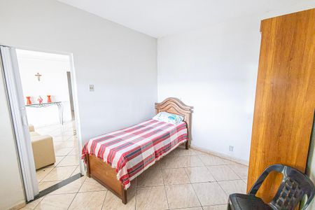 Casa para alugar com 200m², 4 quartos e 3 vagas Casa para alugar com 200m², 4 quartos e 3 vagasQuarto 4/ suite