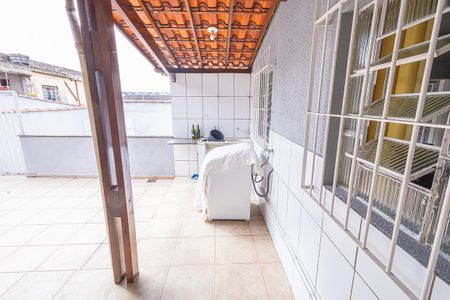 Casa para alugar com 200m², 4 quartos e 3 vagas Casa para alugar com 200m², 4 quartos e 3 vagasArea de serviço