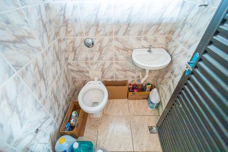 Casa para alugar com 200m², 4 quartos e 3 vagas Casa para alugar com 200m², 4 quartos e 3 vagasLavabo 1