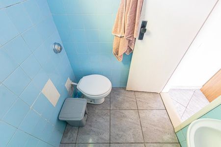 Casa para alugar com 200m², 4 quartos e 3 vagas Casa para alugar com 200m², 4 quartos e 3 vagassuite