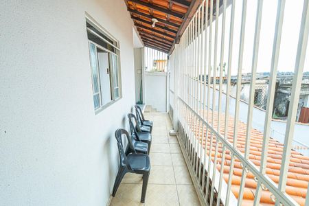 Casa para alugar com 200m², 4 quartos e 3 vagas Casa para alugar com 200m², 4 quartos e 3 vagasVaranda 2