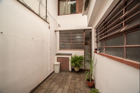 Casa para alugar com 200m², 3 quartos e 2 vagas Casa para alugar com 200m², 3 quartos e 2 vagasQuintal