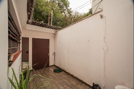 Casa para alugar com 200m², 3 quartos e 2 vagas Casa para alugar com 200m², 3 quartos e 2 vagasQuintal