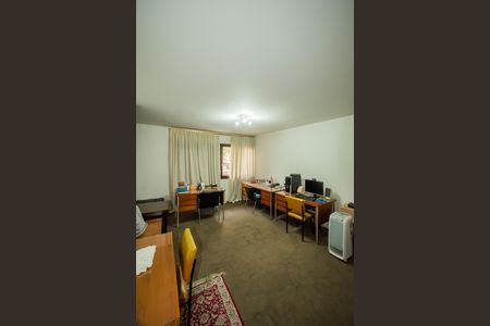 Casa para alugar com 200m², 3 quartos e 2 vagas Casa para alugar com 200m², 3 quartos e 2 vagasSuíte