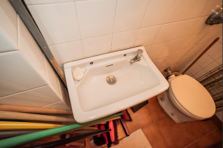Casa para alugar com 200m², 3 quartos e 2 vagas Casa para alugar com 200m², 3 quartos e 2 vagasBanheiro de Serviço