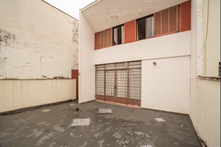 Casa para alugar com 200m², 3 quartos e 2 vagas Casa para alugar com 200m², 3 quartos e 2 vagasVaranda da Sala