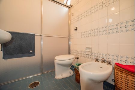 Casa para alugar com 200m², 3 quartos e 2 vagas Casa para alugar com 200m², 3 quartos e 2 vagasBanheiro da Suíte