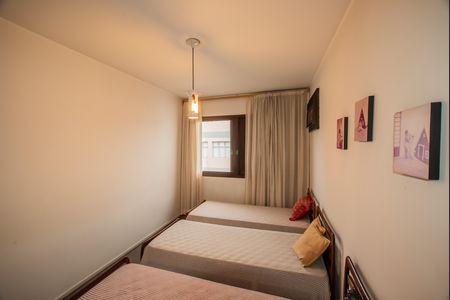 Casa para alugar com 200m², 3 quartos e 2 vagas Casa para alugar com 200m², 3 quartos e 2 vagasQuarto 1
